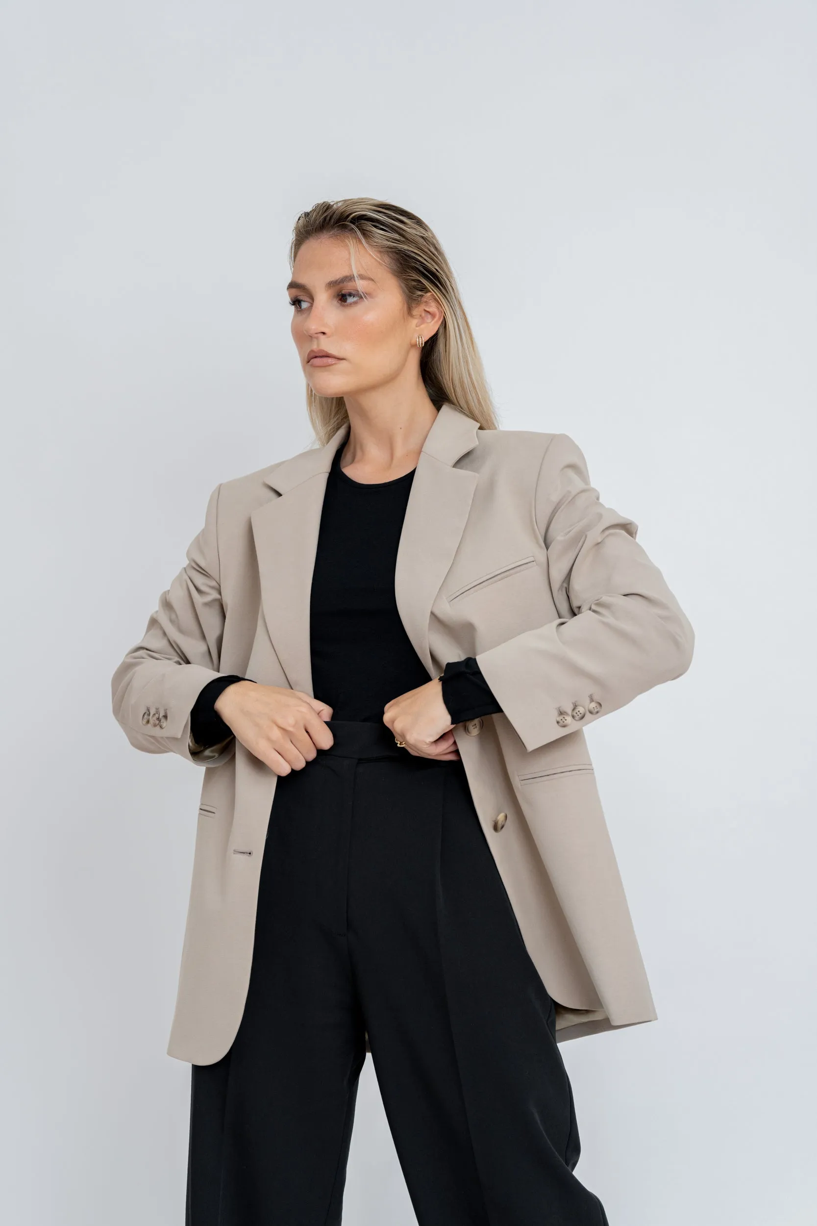 Enzo Tailored Blazer Greige